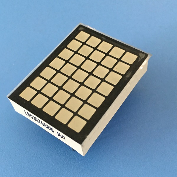 Display LED de matriz DOT cuadrada súper blanca 5 * 7 para el indicador de número de piso del ascensor