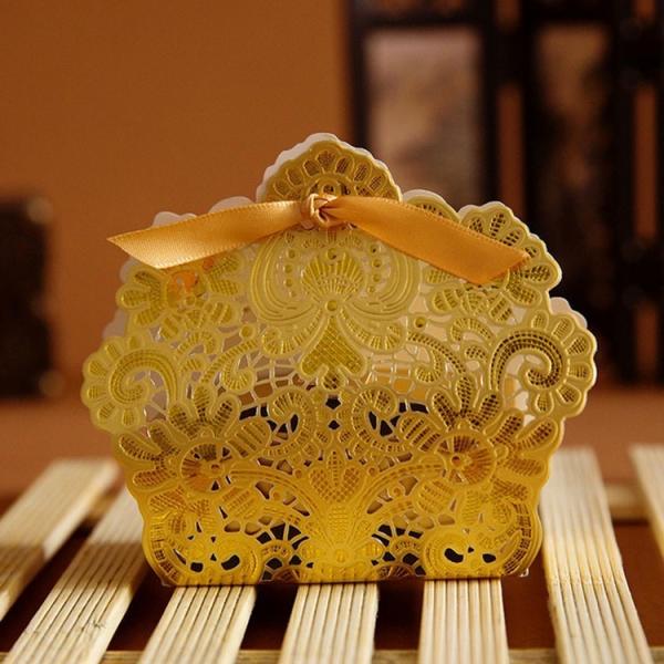 Ensemble de boîtes à dragées de mariage en dentelle florale, boîtes à bonbons découpées au laser de qualité supérieure, design romantique ajouré