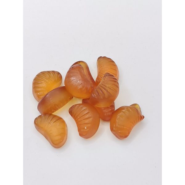 Orange-slice-shaped Gummies with Natural Orange Aroma - Glossy and Chewy Soya Bean Snacks