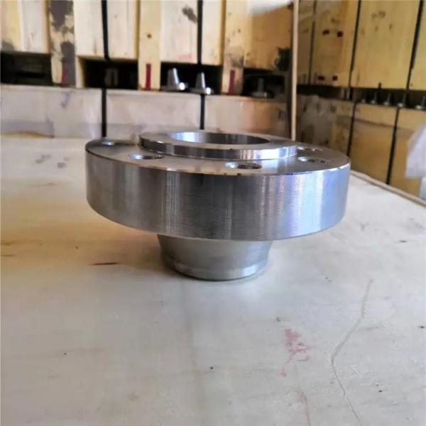EN 1092-1 Standard Stainless Steel Welding Neck Flange with Square Cut Ends