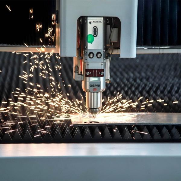 Cheap CNC Metal Laser Cutter 1500W 2000W 3000W For Carbon Stainless Steel Aluminum