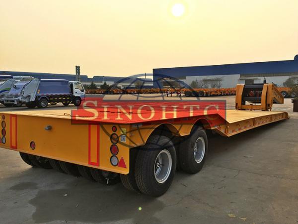 2x2 50 T Low Loader Semi Trailer , 2 Line Four Axle Heavy Duty Low Bed Trailers