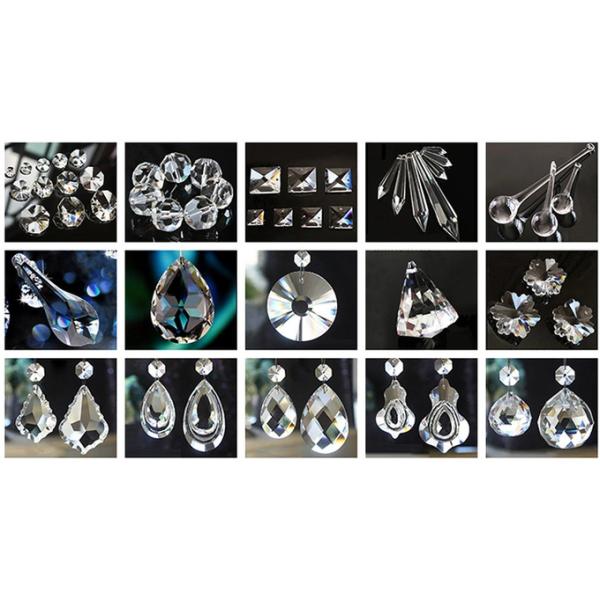 Внутреннее убранство Креативный зал Кристаллы Большие люстры Высокие места