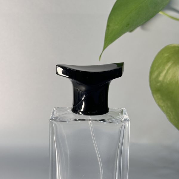 Luxury Polished Gold Zamak Perfume Cap with Customizable Design and Die-Casting Process