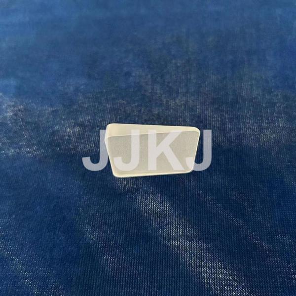 Односторонний полированный оптический призма клин однокристаллический Al2O3 сапфир