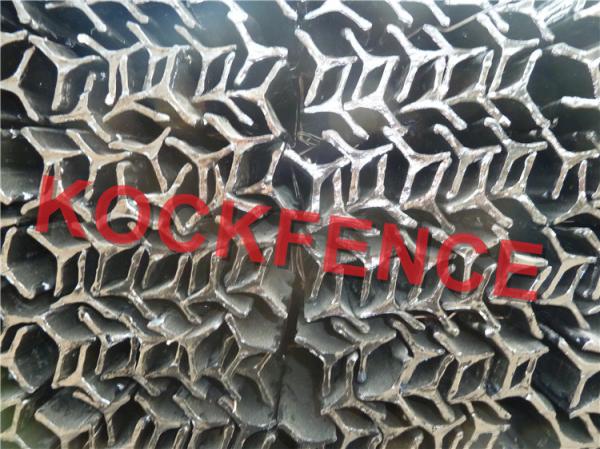 Heavy Duty Metal Fence Posts , 2.04kg/M Bitumen Painted Steel Galvanised Star Pickets