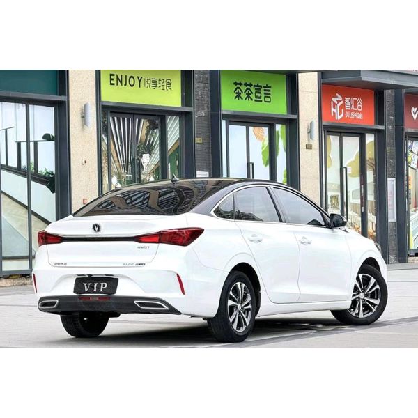 Changan Eado Cheap Fuel Fwd Used Fuel Compact Cars 2025 2024 2020 Gasoline Car