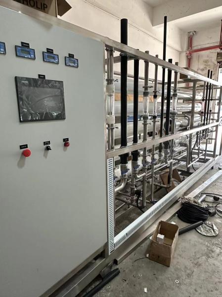 5 Stages Industrial RO System 500-1000 M3 Per Day 98% Rejection Rate 150-300 Psi