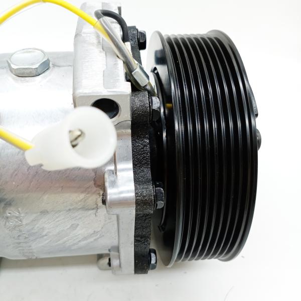 Volvo Construction Truck AC Parts 7H15-8176 Vehicle Air Conditioner Compressor