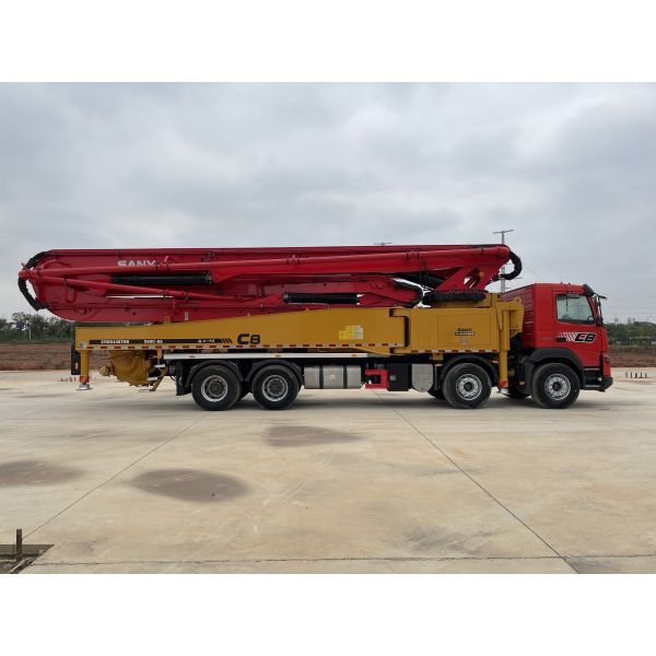 Sany 56M Concrete Pump Truck with 5-Section Z-Type Boom and 180 m³/h Output on Volvo Chassis
