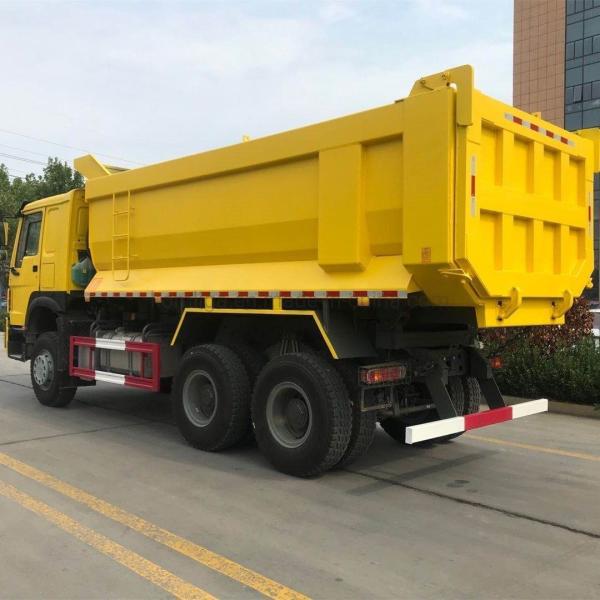 ISO Certified 371 Sinotruk HOWO 6X4 Dump Truck in Malaysia with Capacity of 25-30tons