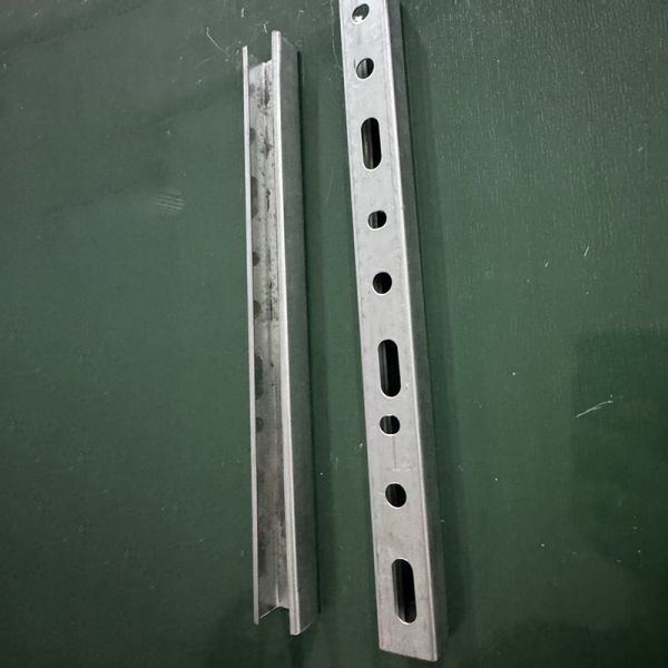 25X16 Galvanized Unistrut Channel Sheet Punched Gi Slotted C Channel For Construction