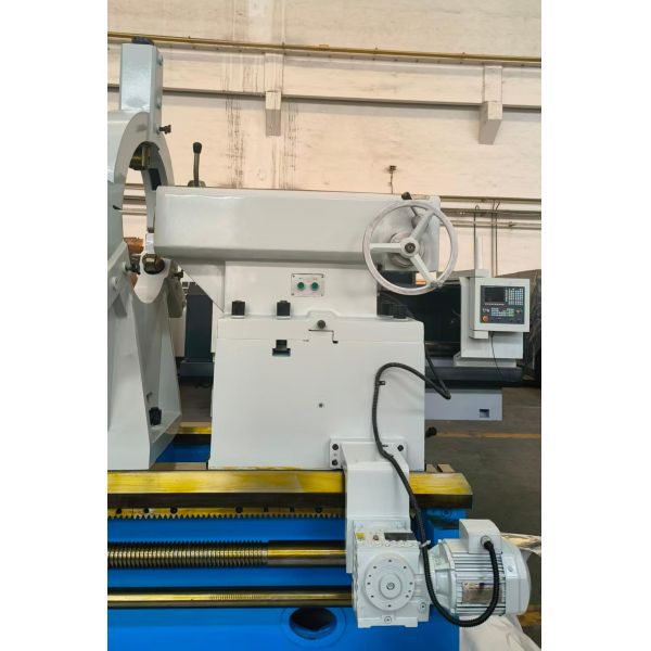 6-Ton Heavy Duty Large Diameter Lathe CW61160: Stable Precision For Large Component Machining