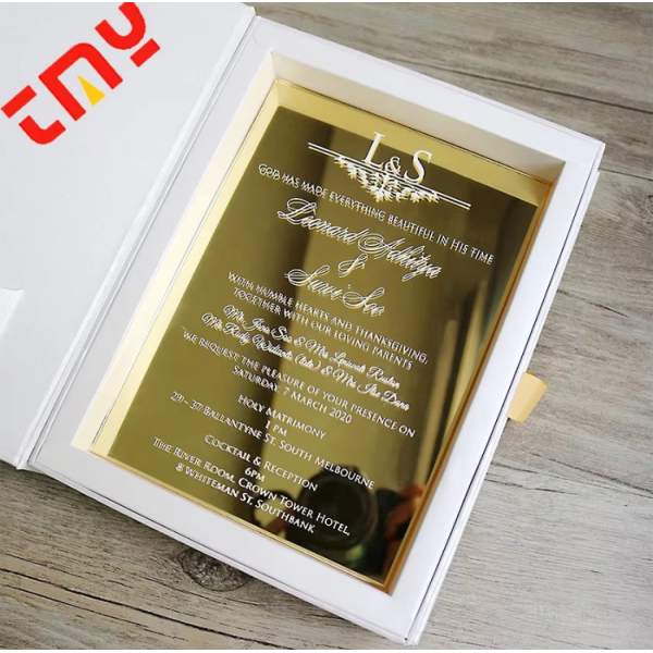 Custom Personalized Wedding Invitation Card Luxury Gold Laser Cut Design For Formal Weddings