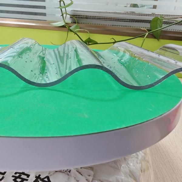 Weather Reisistant UV Coating Clear Plastic Polycarbonate Corrugated Sheet Tiles For Pergolas Patios And Covered Walkways