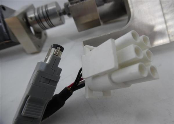 O Absolute avaliado de 16 bits da saída 100W de YASKAWA codifica o SERVO MOTOR RPM da C.A. de SGMAH-01AAA4C: 3000
