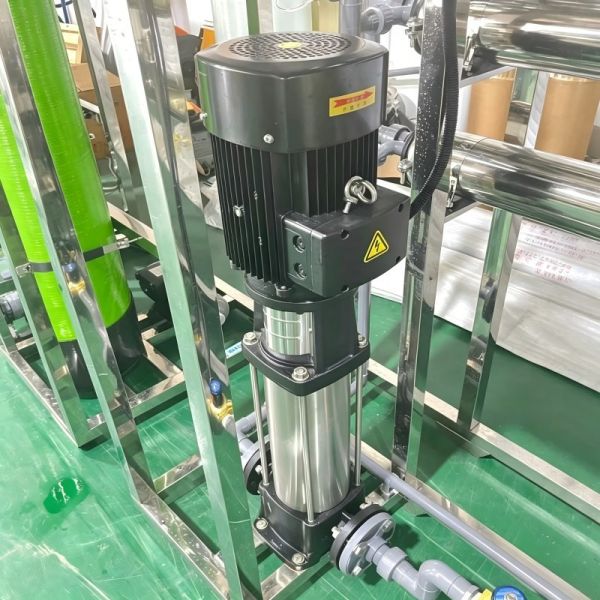 1T/H Industrial FRP Tank RO Water Treatment System