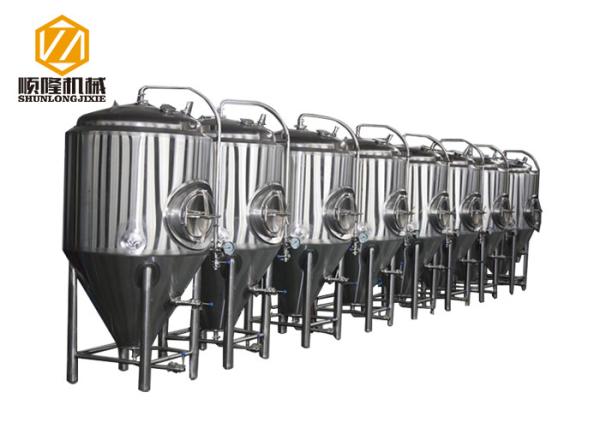 Three Vessles Beer Brewing Kit 2000L Brewhouse With 8 Units Of Fermenters