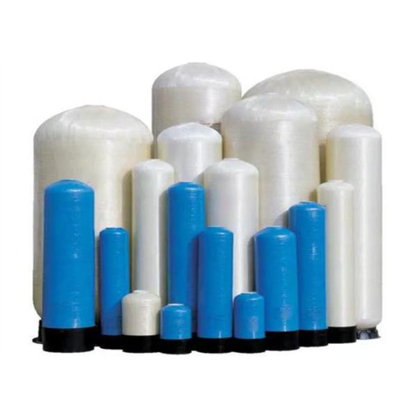 Стекловолоконный FRP сосуд для очистки воды Ультрафиолетовый устойчивость Белый внутренний наружный монтаж