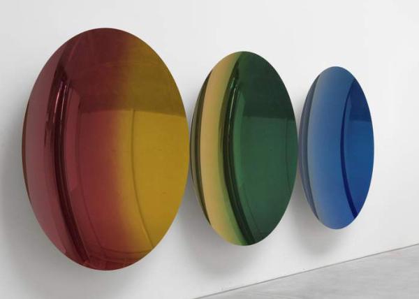 Decoração e esculturas exteriores lustradas espelho da arte da parede do metal do céu por Anish Kapoor