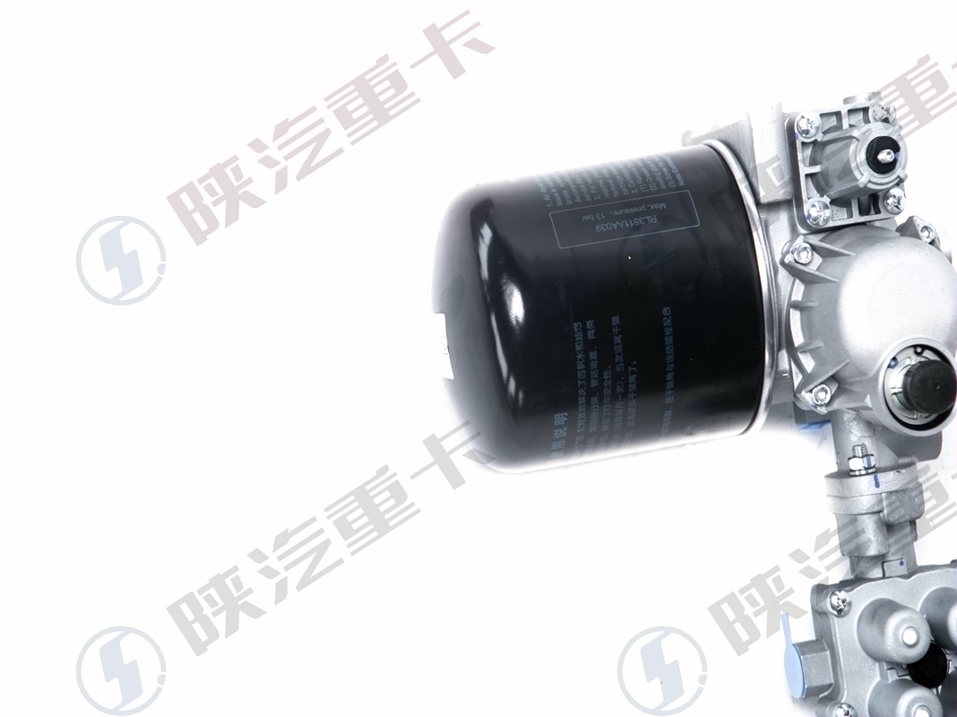 Shacman Genuine Parts: Truck Air Dryer and Air Treatment Unit DZ91189360049, DZ95189362020, Compatible with Shaanxi Automobile (Shacman) and HOWO Heavy-Duty Trucks