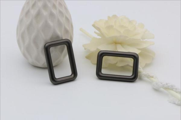 Handmade polishing 1 inch gunmetal color metal square bag buckle for straps