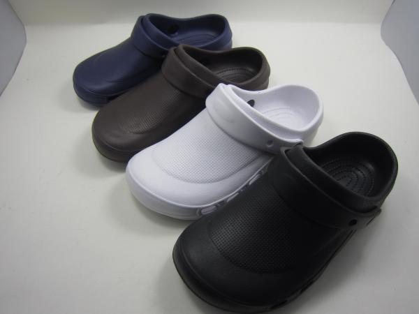 Sport style breathable summer sandals beach slippers gardener shoes men's clogs