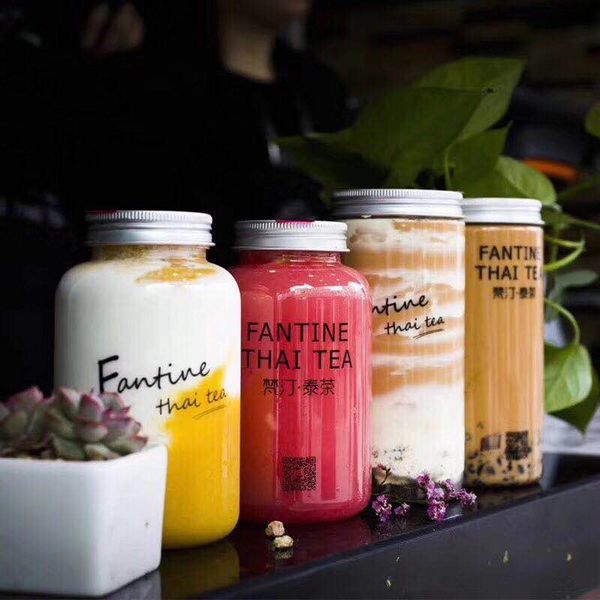 PET Plastic Beverage Bottles Clear Glass Bottles With Aluminium Screw Cap