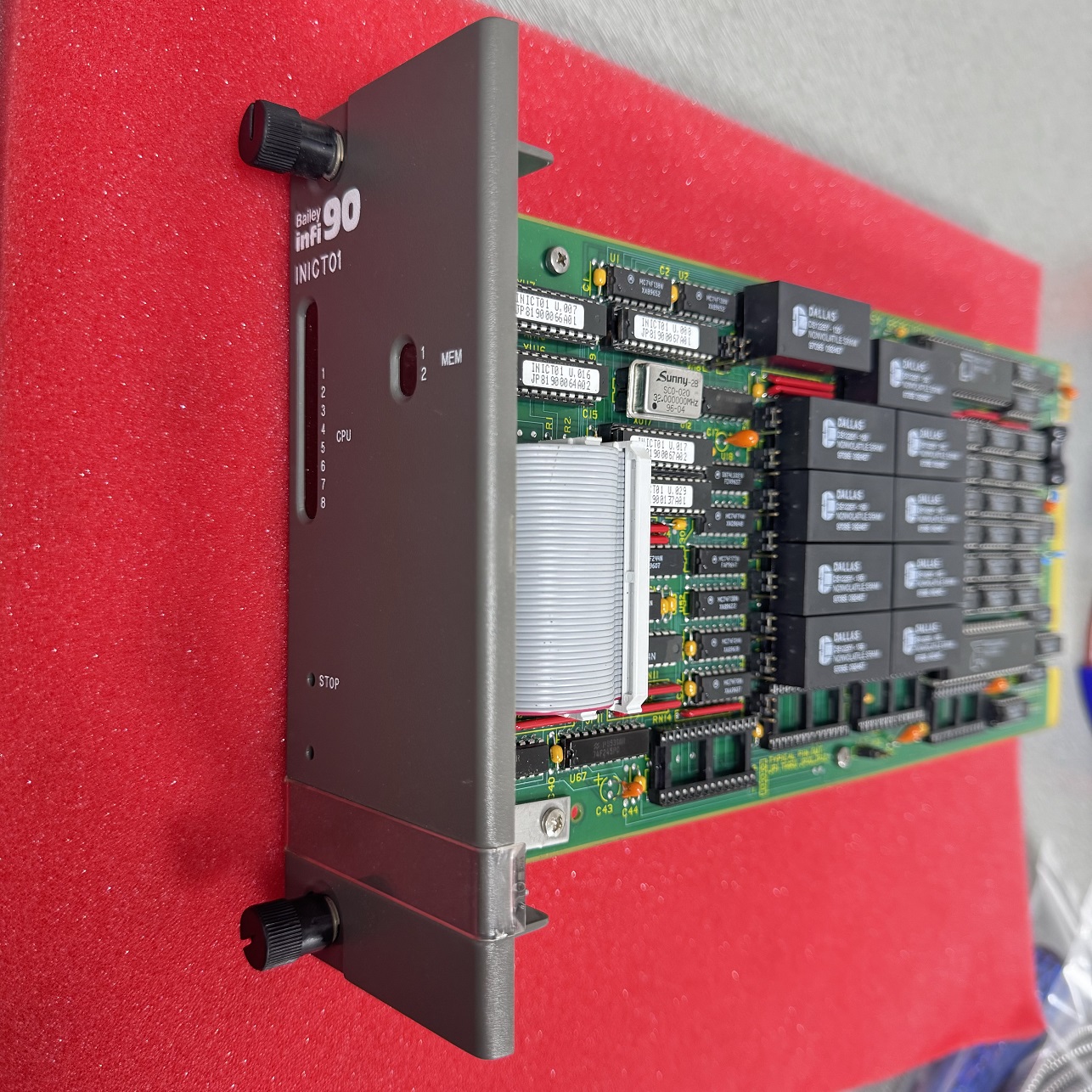 ABB INICT01 Infi Net Модуль передачи данных компьютеров