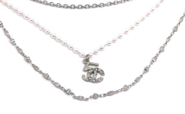 Fashion Faux Pearl Necklace , pendant gold necklace for Girl OEM ODM