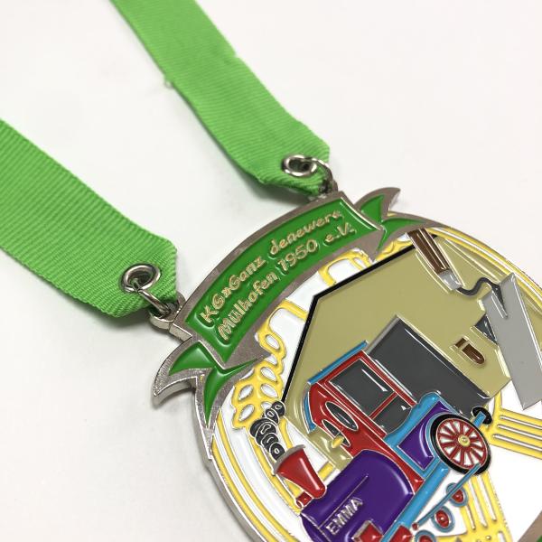 Custom Hanging Metal Sports Medal Soft Hard Enamel Carnival Medal With Ribbon