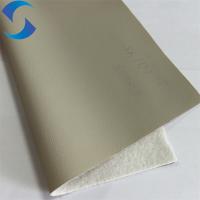 Técnicas de respaldo 100 Poliéster Tejido no tejido de PVC Tejido de cuero falso para zapatos Bolsas Cinturón Decoración de patas de gato cuero para sofá
