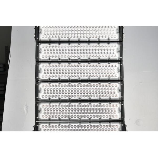 2000W IP65 Waterproof LED High Mast Light with 50,000 Hours Lifespan for Stadium and Arena Lighting