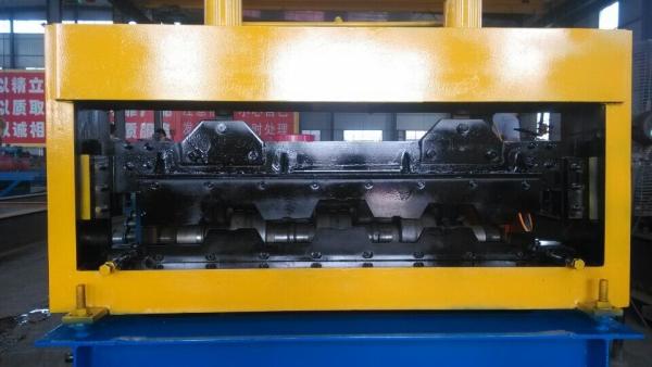 Rolo galvanizado alumínio da plataforma de assoalho que forma a largura da máquina com pre - corte