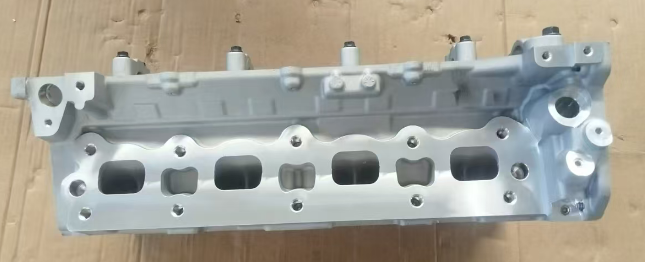 Aluminum Cylinder Head for Jeep Compass 2.4 and Fiat Freemont OEM 04884510AC 04884510AD