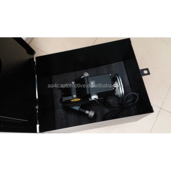 AA4C on car brake disc lathe