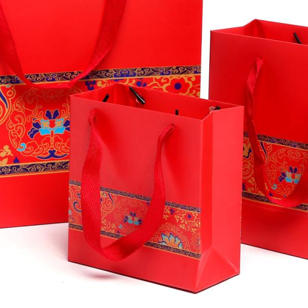 Laminated Coated Paper Gift Bags With Handles OEM ODM Supported