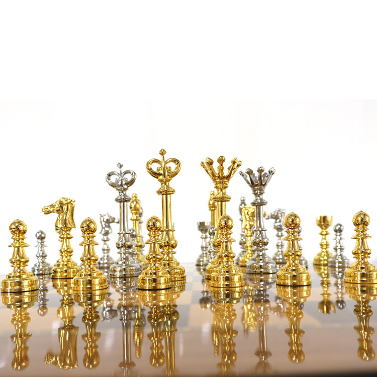 Modern Style Wooden & Zinc-Alloy Chess Set with Customized Logo Chessboard for Chess Game