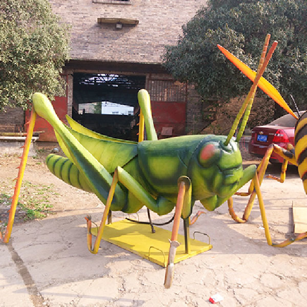 Customized Animatronic insects designed for science museums theme parks
