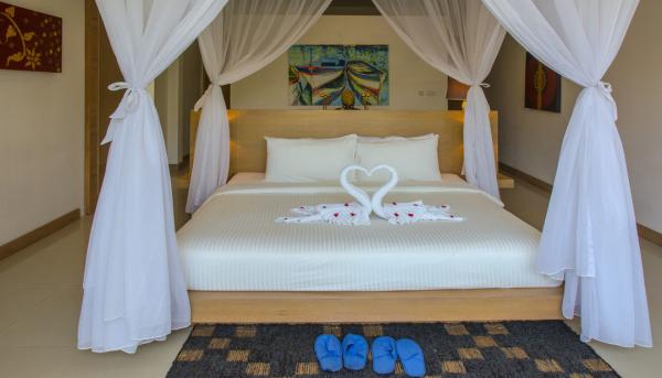 Budget hotel Standard room furniture set by oak beds and Writing desk with Chair