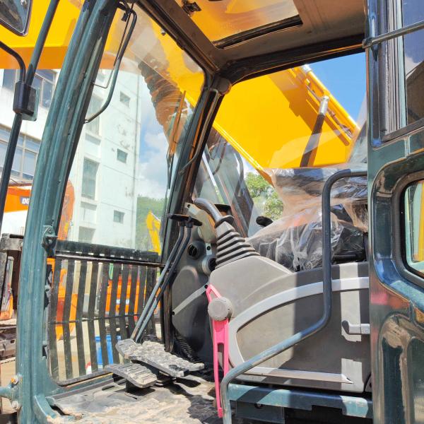 Excavadora Hyundai de uso médio Máquina de excavadora hidráulica e potente