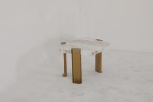 Tabela de topo de mármore natural com base de acabamento de latão de aço inoxid