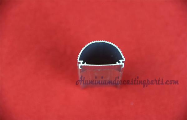 Short Silver Anodize Aluminum Alloy Extruded Profiles Of LED Fluorescent Tube For Daylight & Sunlight Lamp