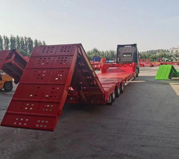 Tread 2180mm Van-type Hydraulic Steering 3 Axles Lowbed Semi Trailer for Oversized Cargo