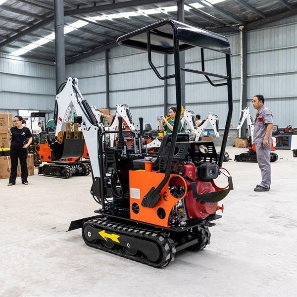 Hydraulic Transmission Mini Excavator 1330mm Rotation Radius 1.5 Tonne Digger