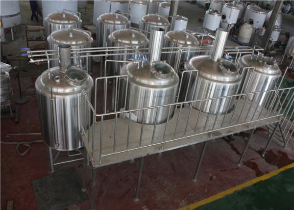 PLC Control 800L Micro Brewery Equipment With Sanitary And Efficiency Wort Pump