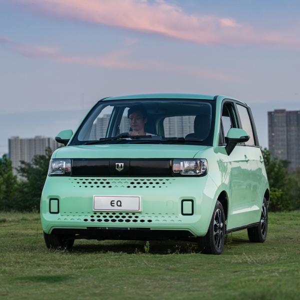 2024 Design Fashion Style RHD Electric Vehicle 330km Range Car Blaval EQ Car Entertainment System Yes Sunroof Sunroof