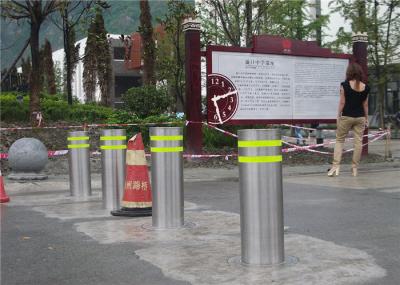 Dos postes de amarração automáticos do estacionamento do controle do veículo barreira resistente da estrada