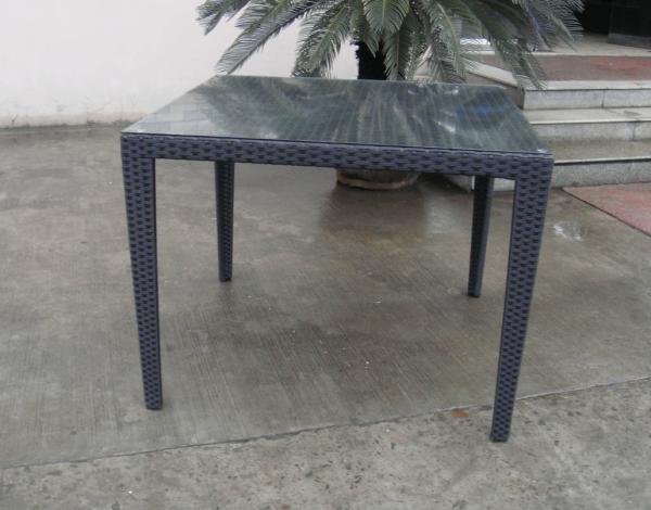   (5pcs)=4pcs chair+1pcs table 