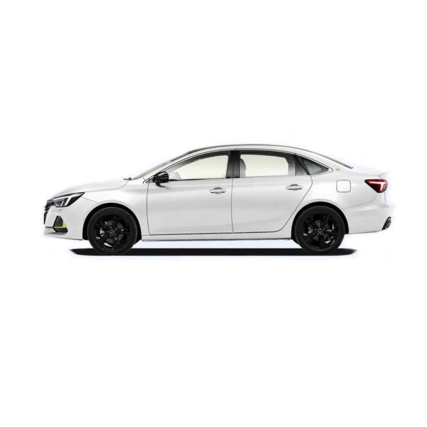 185km/H Roewe I6 Max Sedan Electric Cars Quiet Fashionable Panoramic Canopy
